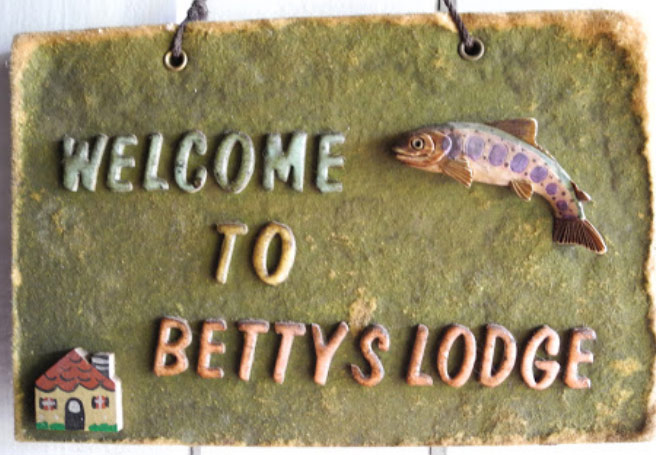 Betty's Lodge Logo