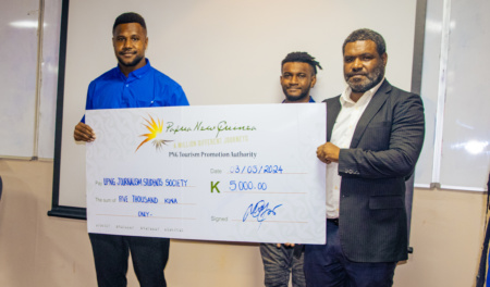 TPA Presents Supports UPNG Journalist Students