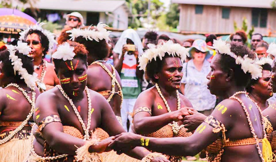  Alor Masks of the Tolai 