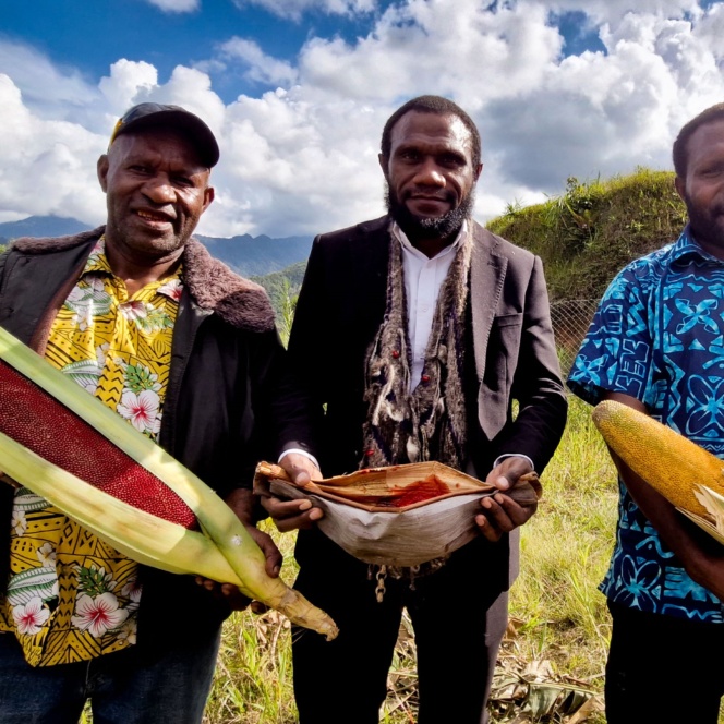 Local Marita Sme, John Kisan, Tpa’s Executive Officer To The Ceo, Fred Pennington And Nari Research Scientist, Jonah Anton During The Final Day Of The Marita Festival In Jimi.