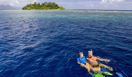 Couple Tourists Snorkeling East New Britain Papua New Guinea