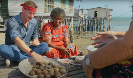 Best Ever Food Review Show Papua New Guinea Pari Village 1