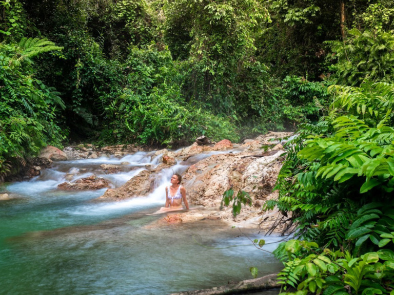 Garu Hot Springs In Talasea.