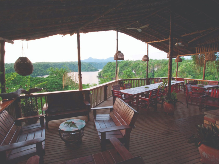 Tufi Dive Resort