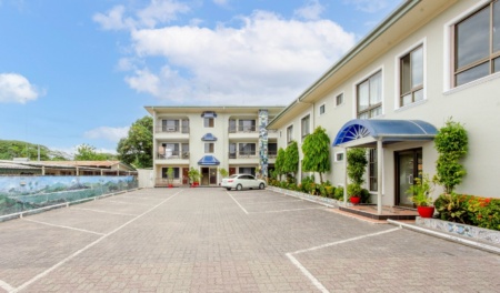 Citi Serviced Apartments Entrance