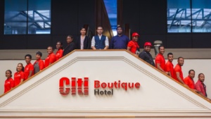 Citi Serviced Apartments Lahara Avenue Staff
